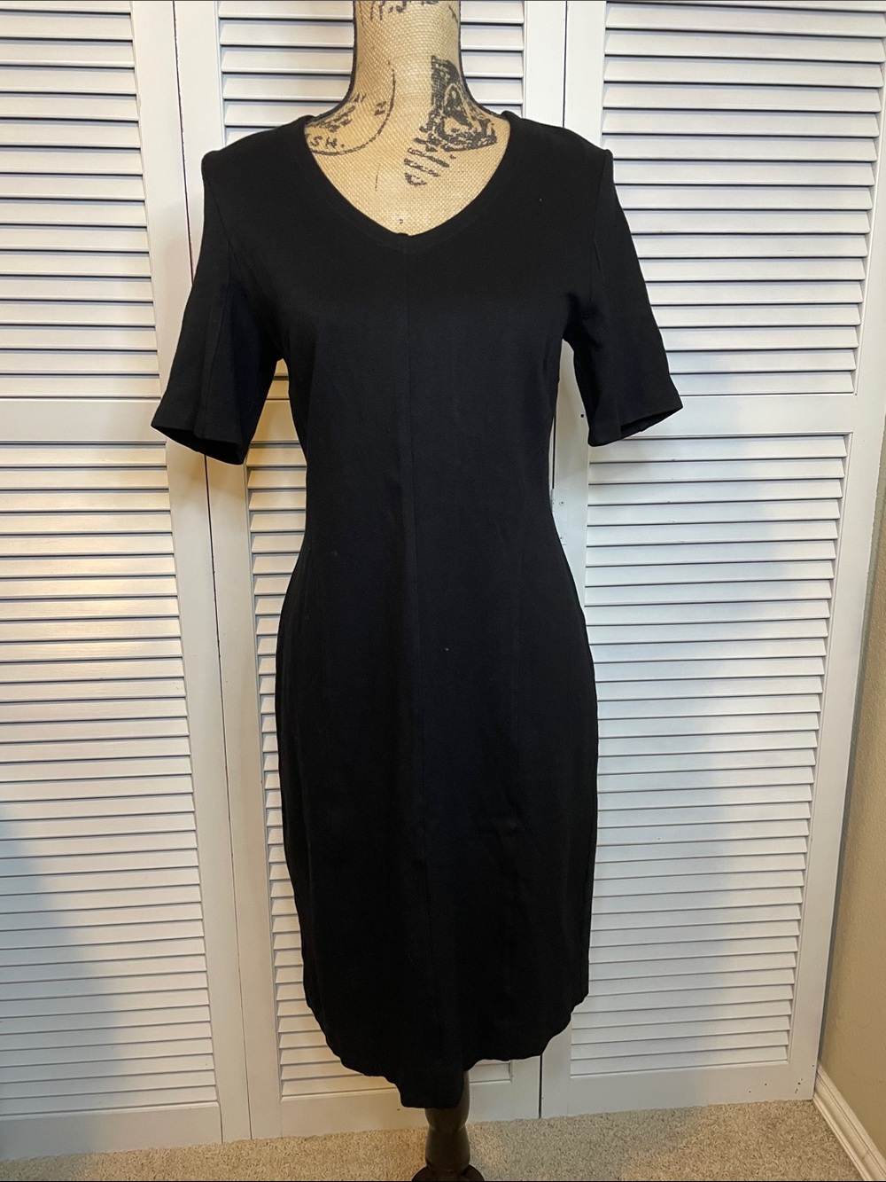 CAbi Little Black Short Sleeve Midi Sheath Dress - Stretch Knit Material- Sz 8